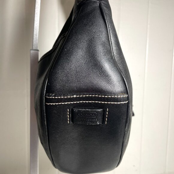 Vintage Coach Hamptons Buckle Hobo Shoulder Bag - 7548 - Black (EUC) - Picture 6 of 14